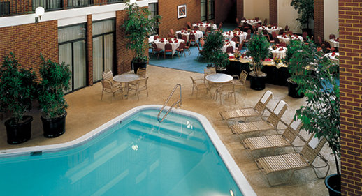 Sun Suites Dallas-Garland