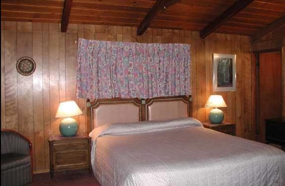 Jaye's Timberlane Resort - Ben Lomond, CA