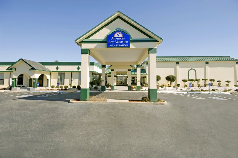 America's Best Value Inn - Milledgeville, GA