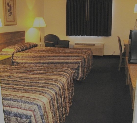 Country Hearth Inn - Fulton, MO