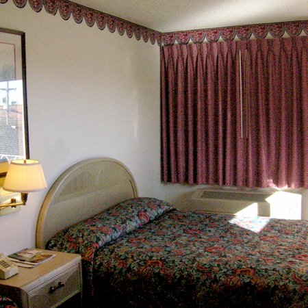 Capri Motel Santa Cruz