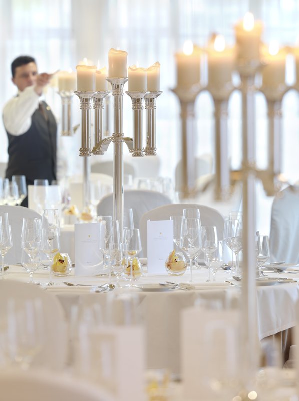 Solis Lough Eske Castle | Lough Eske, Donegal | +353 74 972 3762