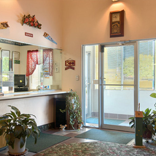 Deluxe Inn Nebraska City - Nebraska City, NE