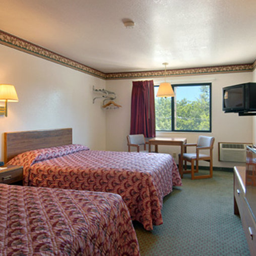 Deluxe Inn Nebraska City - Nebraska City, NE