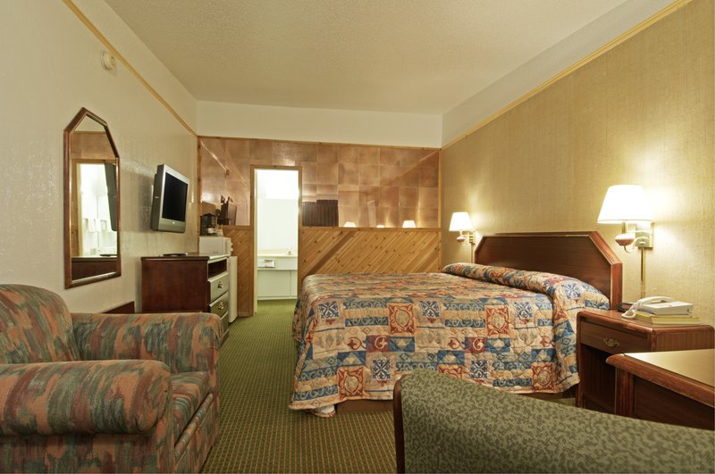 America's Best Value Inn - Cleburne, TX