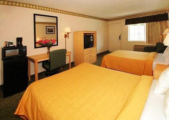 Quality Inn - Gloucester City, NJ
