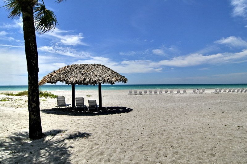 Gulf Tides of Longboat Key - Longboat Key, FL