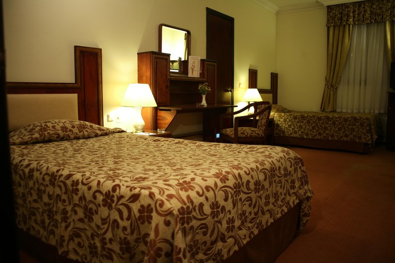 Airport Gunes Hotel | Nadide Caddesi 34173 /ISTANBUL | +90 212 483 30 30