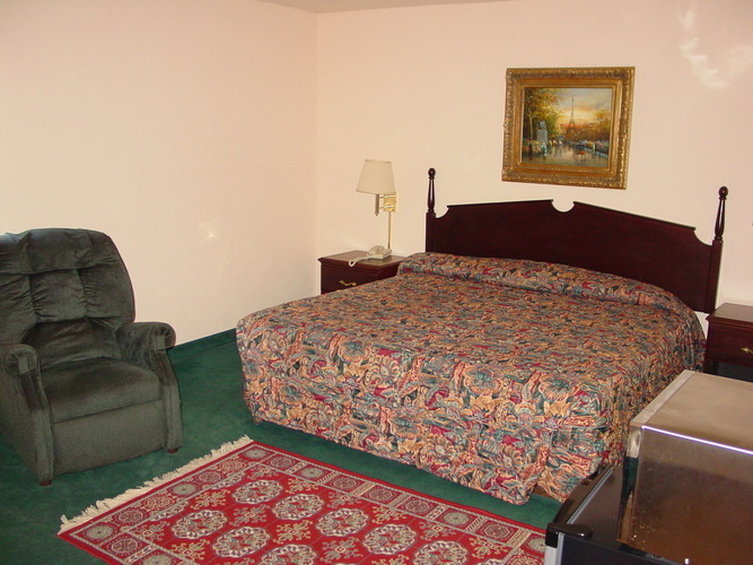 Haven Suites - Monroe, GA