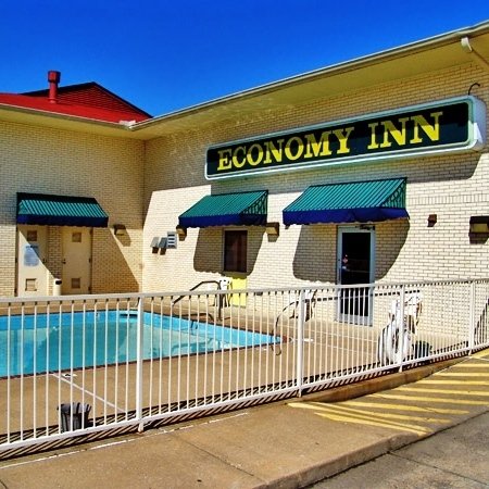 Economy Inn Conway - Conway, AR