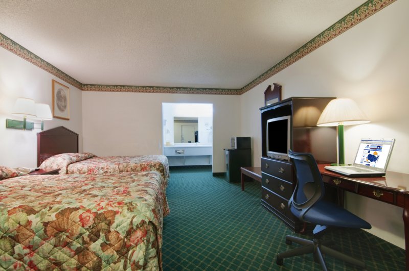 Americas Best Value Inn - Burleson, TX