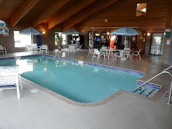 Americinn - Shawano, WI