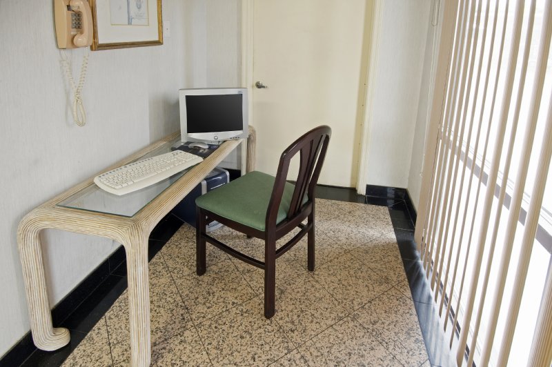 Americas Best Value Inn - Cairo, GA