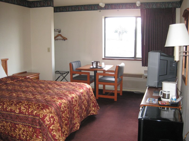 Regency Inn Suites - Hastings, MN