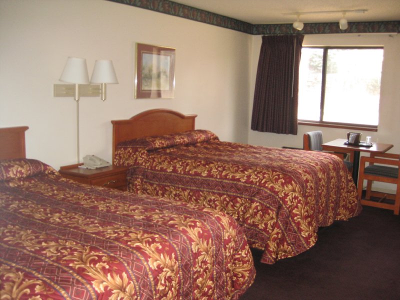 Regency Inn Suites - Hastings, MN
