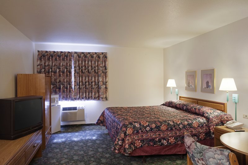 Americas Best Value Inn-Seaside South - Seaside, CA