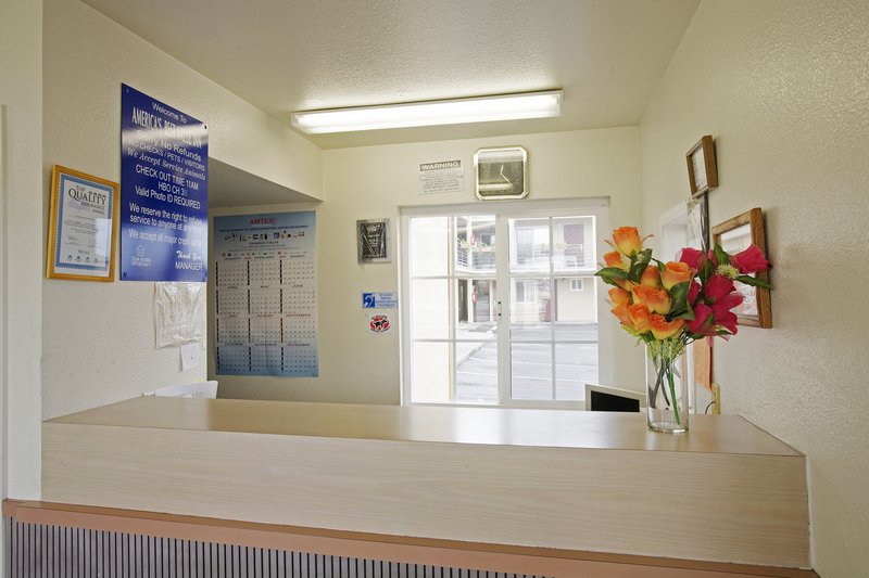 Americas Best Value Inn-Seaside South - Seaside, CA