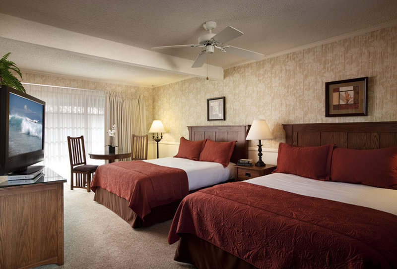 Inn by the Harbor