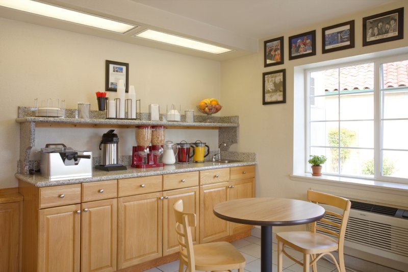 Americas Best Value Inn Turlock Inn - Turlock, CA