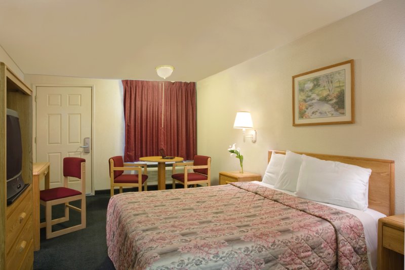 Americas Best Value Inn Turlock Inn - Turlock, CA