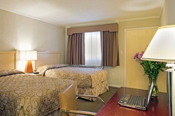 Americas Best Value Inn & Suites - Room