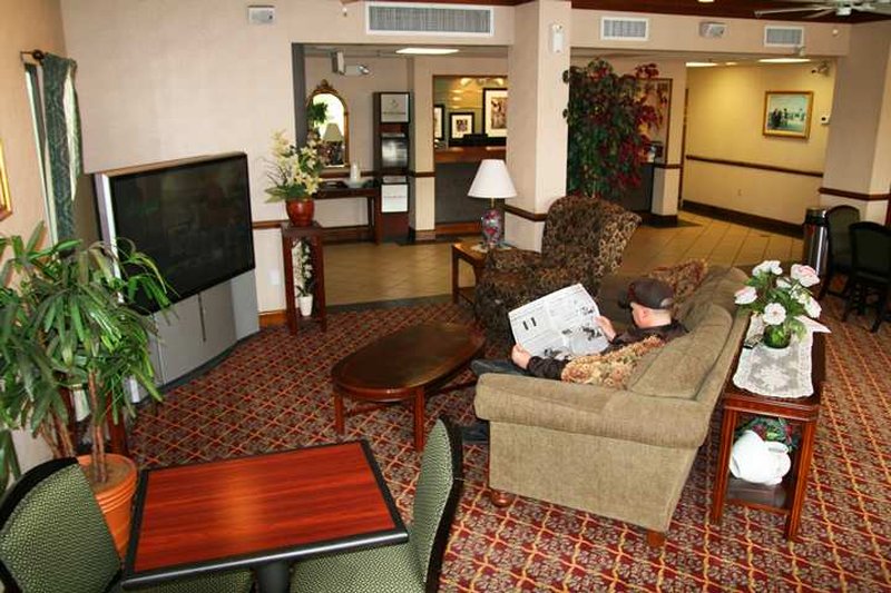 Hampton Inn-Crestview - Crestview, FL
