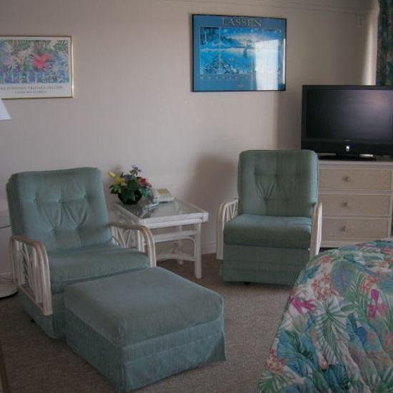 Cedar Cove Beach & Yacht Club - Cedar Key, FL