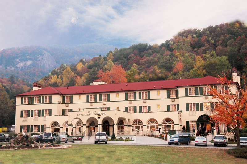 1927 Lake Lure Inn and Spa - Lake Lure, NC