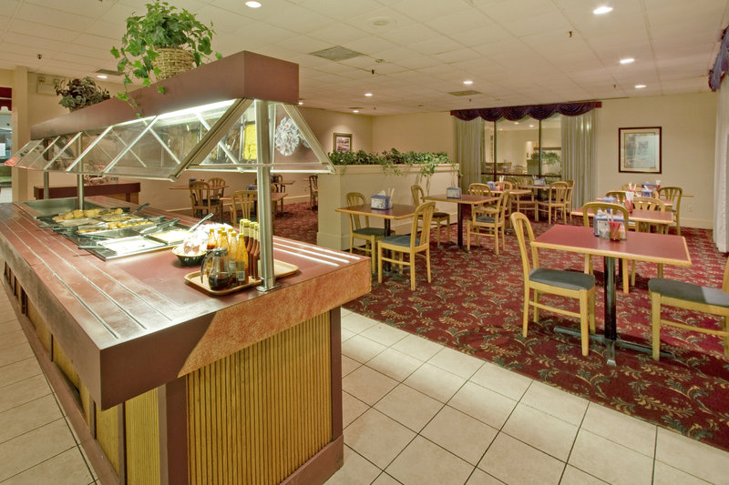 Americas Best Value Inn - Forest, MS