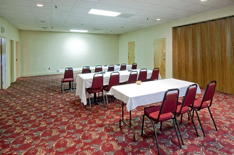 Americas Best Value Inn - Forest, MS