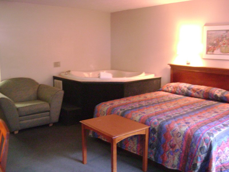 Americas Best Value Inn - Wilmington, NC