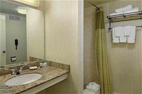 San Jose Airport Garden Hotel - San Jose, CA