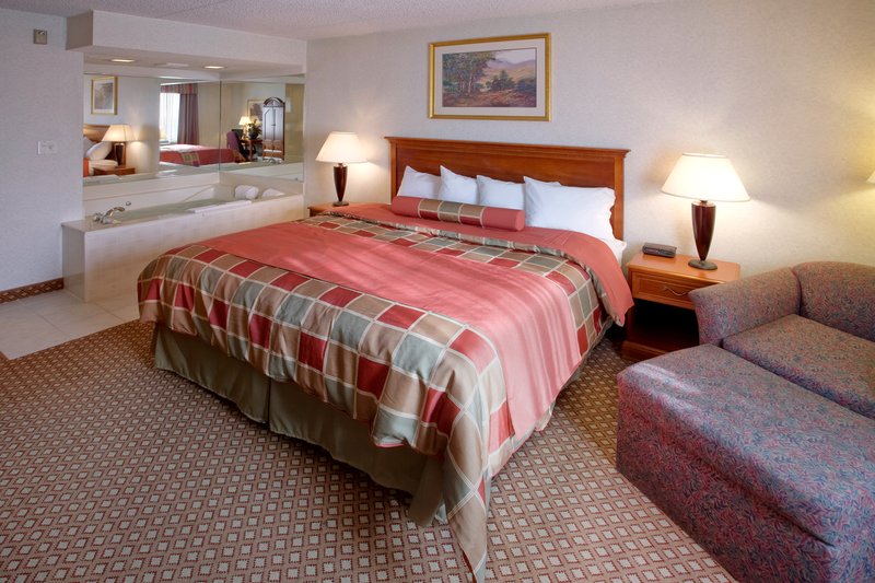 Best Western - Livonia, MI