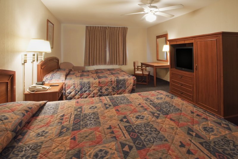 Americas Best Value Inn - Westmorland, CA