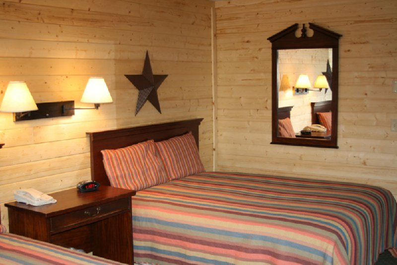 High Country Lodge & Cabins - Pagosa Springs, CO