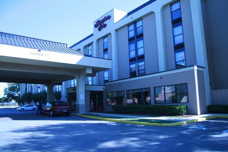 Baymont Inn & Suites Indianapolis East - Indianapolis, IN