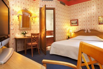 Hotel De Fleurie - Room