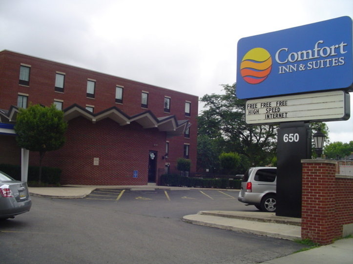 Comfort Inn & Suites Downtown