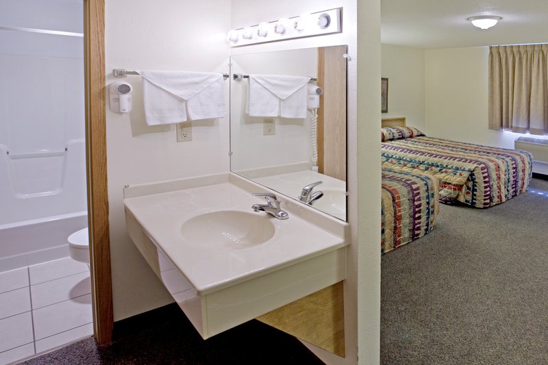 Americas Best Value Inn - Atlantic, IA