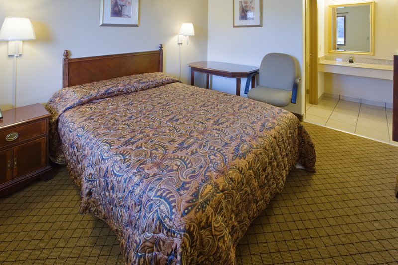 Americas Best Value Inn - Onley, VA