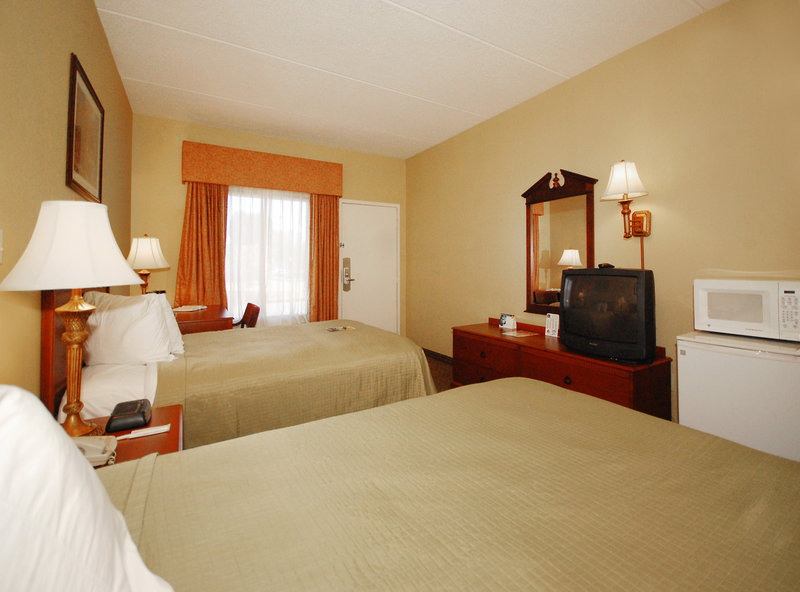 Colonial Inn Kingsport - Kingsport, TN