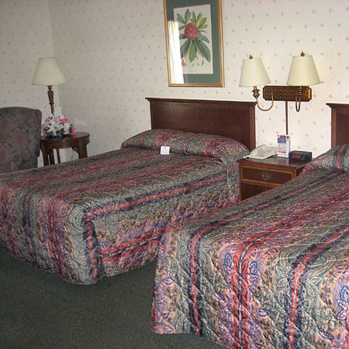 Plantation Inn & Suites Jackson - Jackson, GA