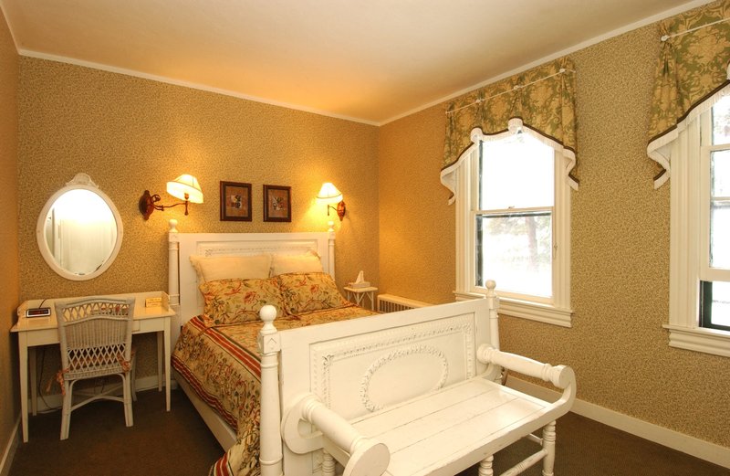 Wawona Hotel - Yosemite National Park, CA