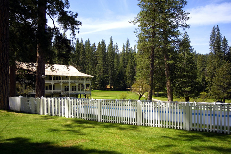 Wawona Hotel - Yosemite National Park, CA