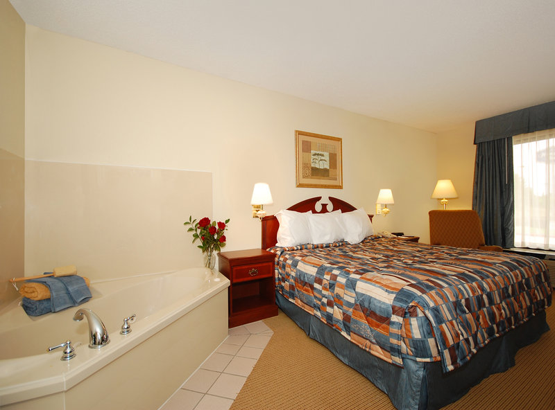 Best Western - Lindale, TX