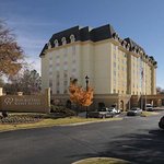 Doubletree Guest Suites