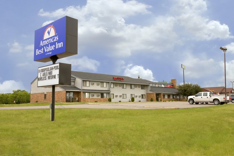 Americas Best Value Inn - Clearwater, MN