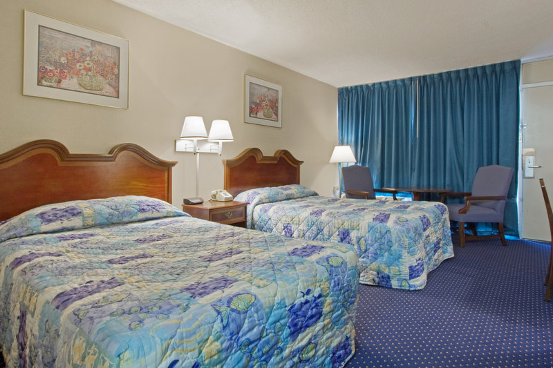 Americas Best Value Inn - Wilmington, NC
