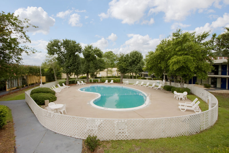 Americas Best Value Inn - Wilmington, NC