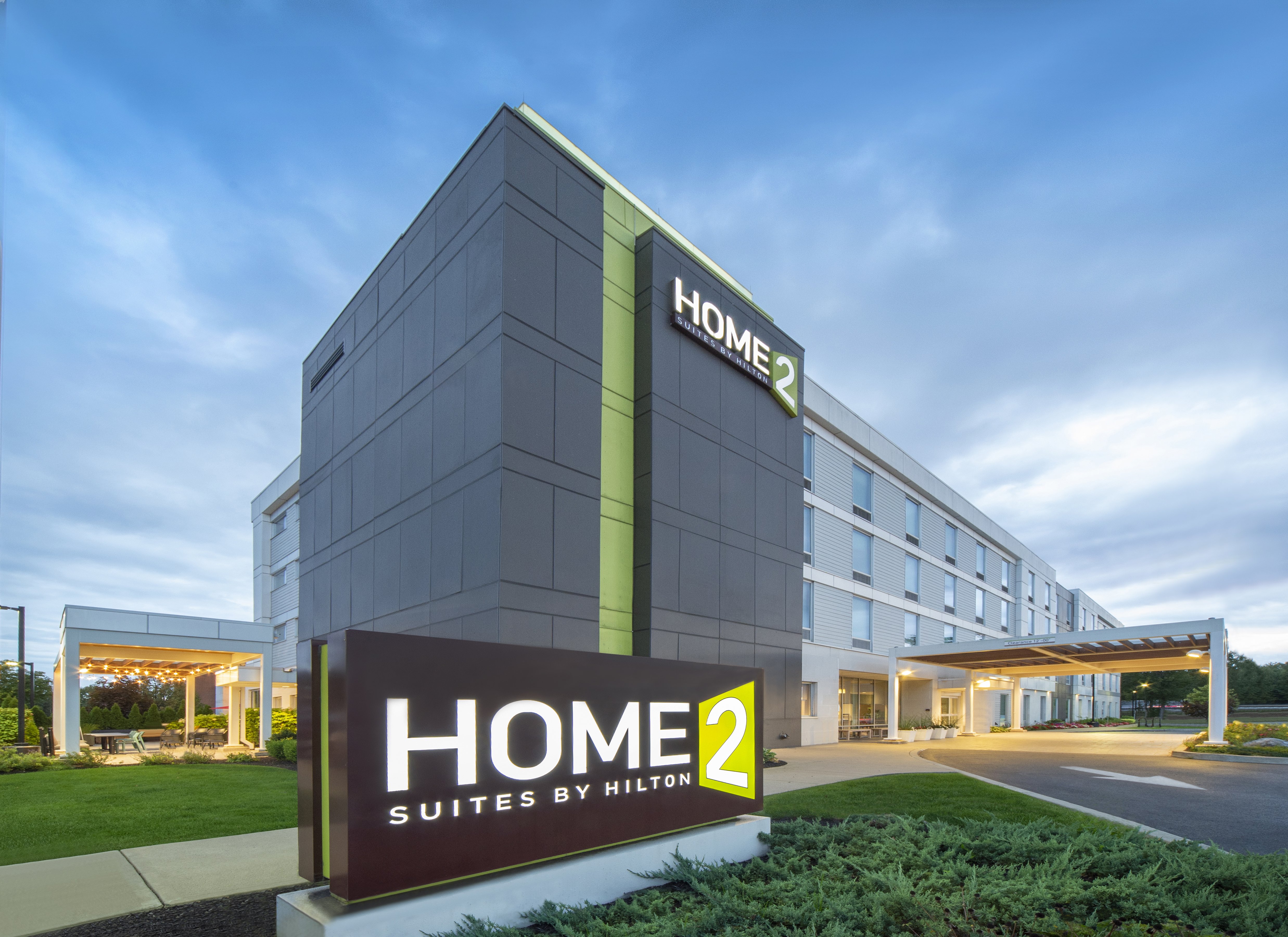 Home2 Suites by Hilton Saratoga Malta